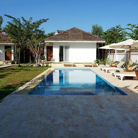 Unique Private Villas Сіємреап Екстер'єр фото